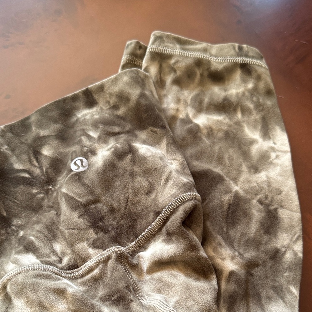 Lululemon Tie-Dye Leggings